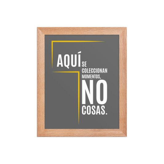 Cuadro Enmarcado – Aquí se coleccionan momentos, no cosas – Decoración Hogar – We Collect Moments, Not Things Wall Art