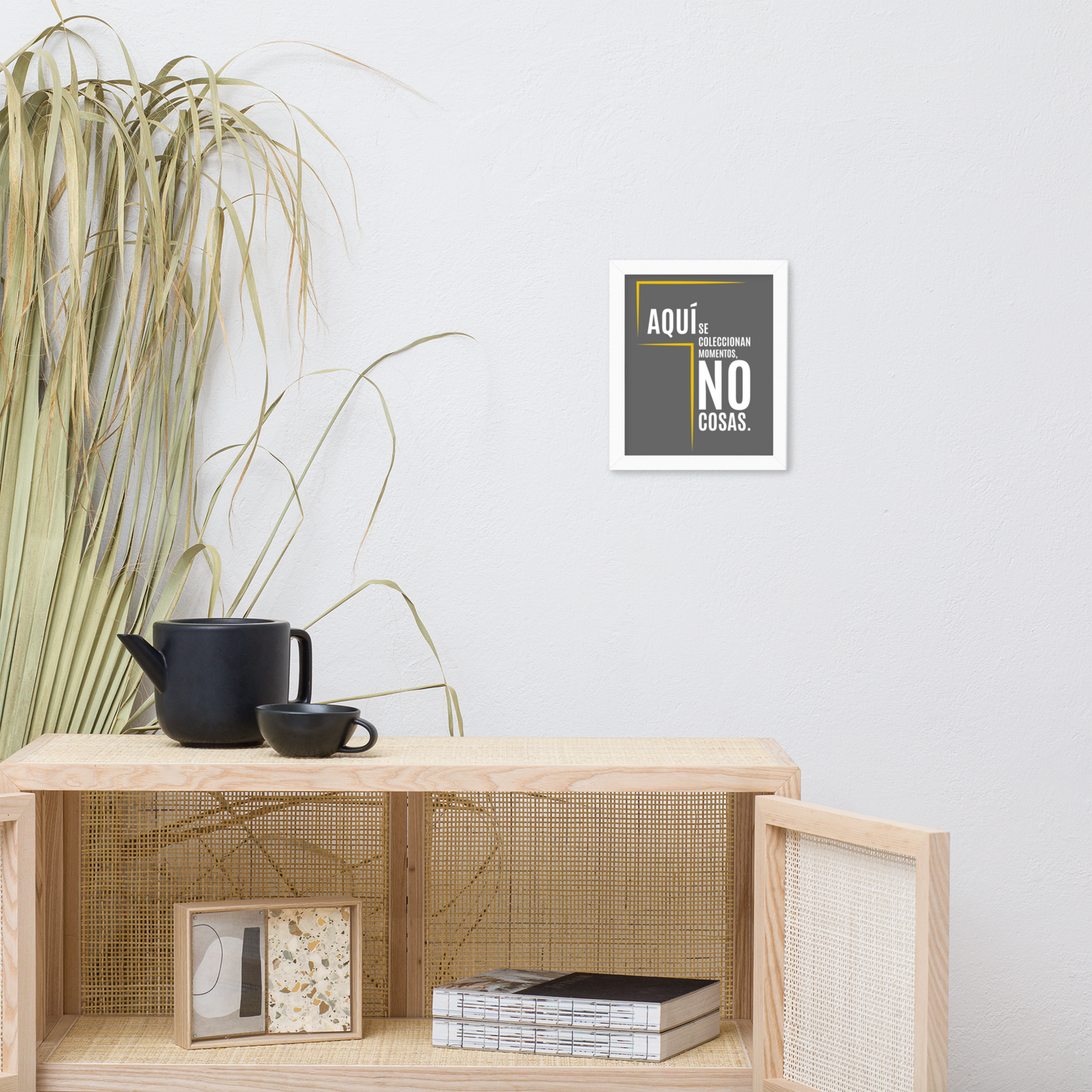Cuadro Enmarcado – Aquí se coleccionan momentos, no cosas – Decoración Hogar – We Collect Moments, Not Things Wall Art